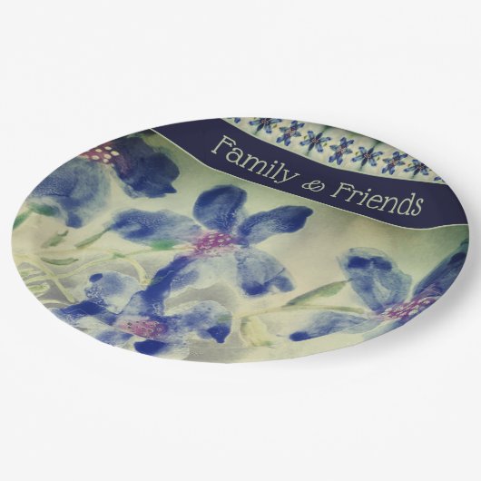 mit einem Mix von Mustern Pappteller (Schrägansicht)