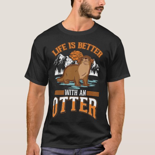 mit einem Otter T-Shirt (Vorderseite)