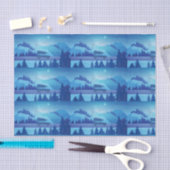 Mit einem Weihnachtsbaum die Straße hinunter fahre Seidenpapier (Handwerk)