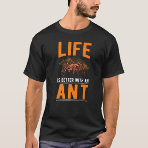 mit einer Ameise T-Shirt