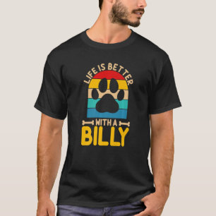 mit einer Knüppel T-Shirt