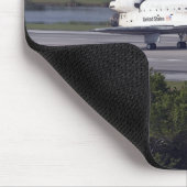 Mit einer Schubumlenkung ungefurcht 2 Mousepad (Ecke)