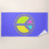 Mit Farben ausgefülltes FRIEDENSzeichen 1 Strandtuch (Vorderseite)
