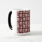 mit fliegenden Herzen, Liebe-Umschlägen und Handy Verwandlungstasse (Vorderseite Links)