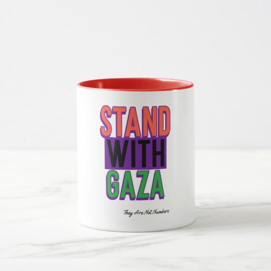 Mit Gaza stehen sie nicht unter Gaza-Völkermord Tasse (Zentrum)