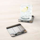 mit hölzerner Tabelle und modernem Art tatami: Untersetzer (Rechte Seite)