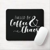 Mit Kaffee und Chaos gespeist Mousepad (Mit Mouse)