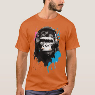 mit Kopfhörern T-Shirt