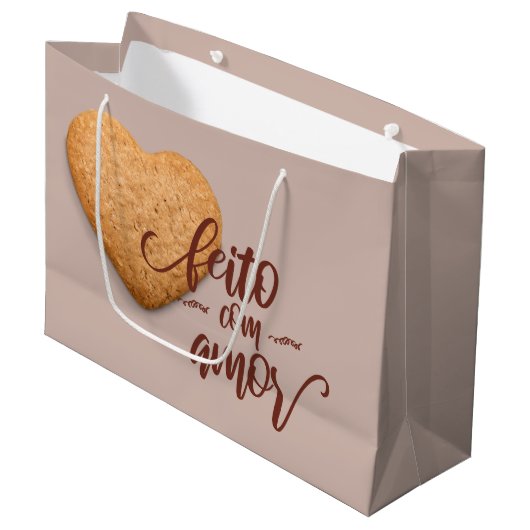 Mit Liebe gemachte Kekse, feito com amor Große Geschenktüte (Vorderseite Schrägansicht)
