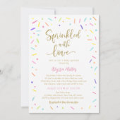 Mit Liebe gesprenkelt Rainbow Baby Sprinkle Einladung (Vorderseite)