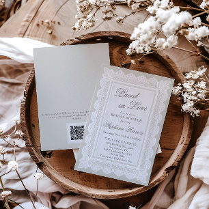 Mit Liebe verzierte Creme-Lace-QR-Code-Brautparty Einladung