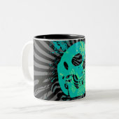 mit Luftblasen. Zweifarbige Tasse (Vorderseite Links)