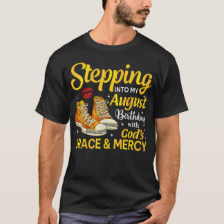 Mit meinen August-Geburtstags-Squad-Schuhwerk eins T-Shirt