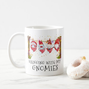 Mit meinen Gnomies lustiges Weihnachtsmonogramm Kaffeetasse