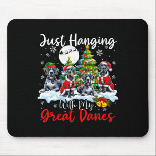 Mit meinen großen Dänen herumhantieren Weihnachten Mousepad