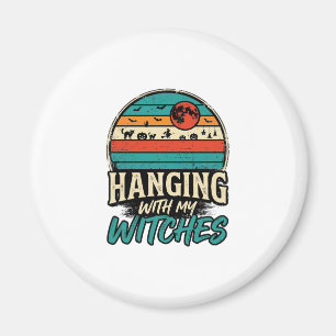Mit meinen Hexen hängend Vintage-Halloween-Shirt D Magnet