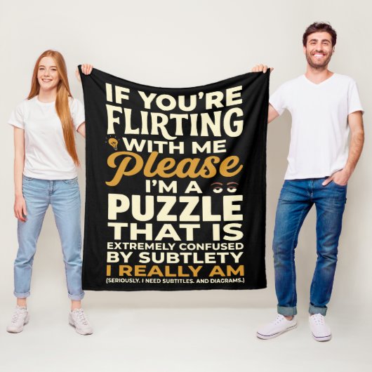 Mit mir flirten Bitte verwirrtes Rätsel Lustig Fleecedecke (Beispiel)