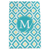 Mit Monogramm Aqua- und Yellow Diamonds Ikat-Muste Mittlere Geschenktüte (Vorderseite)