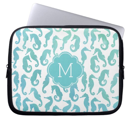Mit Monogramm Aqua Watercolor Seepferd Muster Laptopschutzhülle (Vorderseite)
