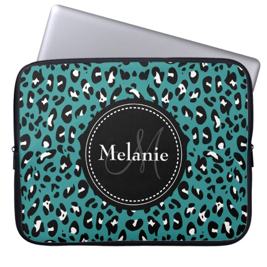 Mit Monogramm Aquamarines Schwarz-weißes Leopard-M Laptopschutzhülle (Vorderseite)