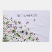 Mit Monogramm Aquarellfarben Lila Wildblumen Geschirrtuch (Horizontal)
