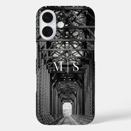 Mit Monogramm Baumbrücke in Schwarz-Weiß Case-Mate iPhone Hülle (Rückseite)