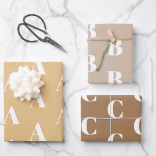 mit Monogramm Beige-Farbtöne für den ersten Buch Geschenkpapier Set