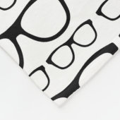Mit Monogramm Black Glasses Aqua Personalisierter Fleecedecke (Ecke)