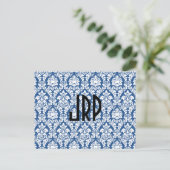 Mit Monogramm & blau Postkarte (Stehend Vorderseite)