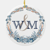 Mit Monogramm Blaue Mauve Muschel Keramik Ornament (Hinten)