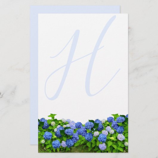Mit Monogramm Blue Hydrangea Garden Schreibpapier (Vorne/Hinten)