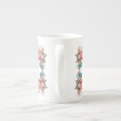 Mit Monogramm Blüte Porzellantasse (Rückseite)