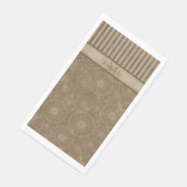 Mit Monogramm Boho Beige und brauner geometrischer Serviette (Ecke)