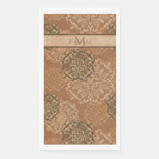 Mit Monogramm Boho Dark Rust Mandalas Serviette (Vorderseite)