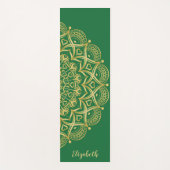 Mit Monogramm Boho Elegant Mandala Green und Gold Yogamatte (Vorderseite)