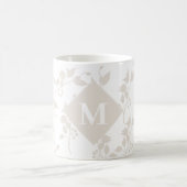 Mit Monogramm botanisches Beige-Dekorationsblatt Kaffeetasse (Mittel)