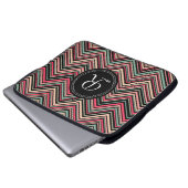 Mit Monogramm, buntes Tribal-Zickzack Muster Laptopschutzhülle (Vorne Knopf)