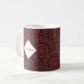 Mit Monogramm Cabernet Coral Whirl Dot Mandala Dek Kaffeetasse (Vorderseite Links)