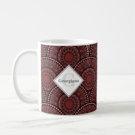 Mit Monogramm Cabernet Coral Whirl Dot Mandala Dek Kaffeetasse (Links)
