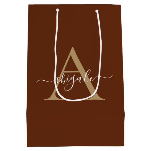 Mit Monogramm Cinnamon Brown Gold | Minimal Elegan Mittlere Geschenktüte (Rückseite)