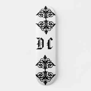 mit Monogramm DC-Skateboard Skateboard