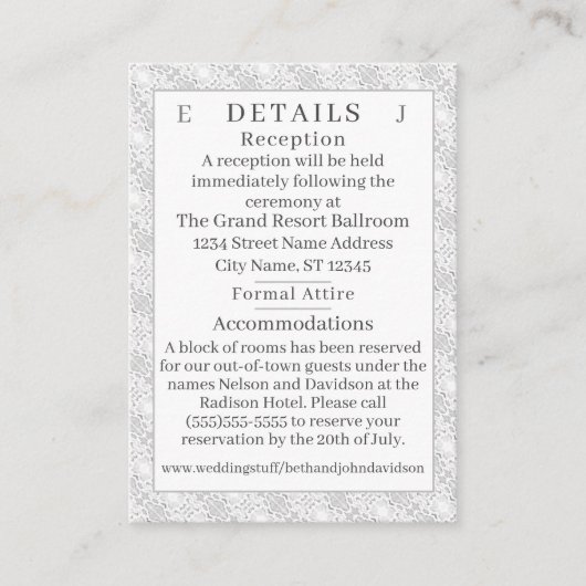 Mit Monogramm Details zur White Lace Begleitkarte (Vorderseite)