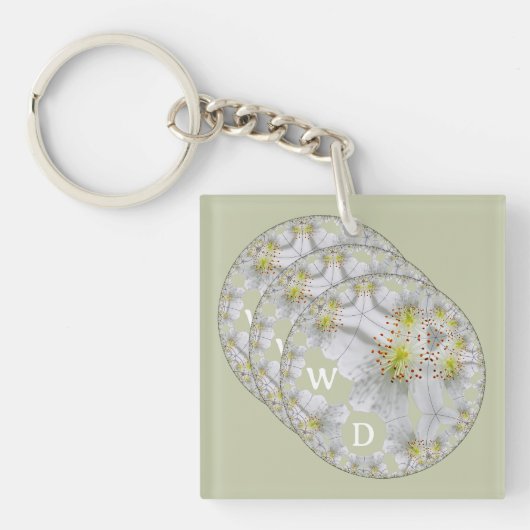 Mit Monogramm Dreifach-Daisy-Blume Schlüsselanhänger (Vorderseite)