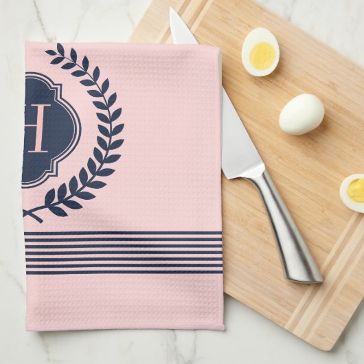 Mit Monogramm dunkelblauer und rosa Kranz und Stre Geschirrtuch (Viertel Falte)