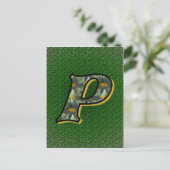 Mit Monogramm erste P Black Daisies Postkarte (Stehend Vorderseite)