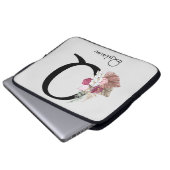 Mit Monogramm Erstkontakt Q Pink Boho Floral Laptopschutzhülle (Vorne Knopf)
