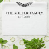 Mit Monogramm | Familienname | Schwarz-weiß & grau Geschirrtuch (Gefaltet)