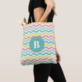 Mit Monogramm, farbiges Muster Tasche (Von Nahem)