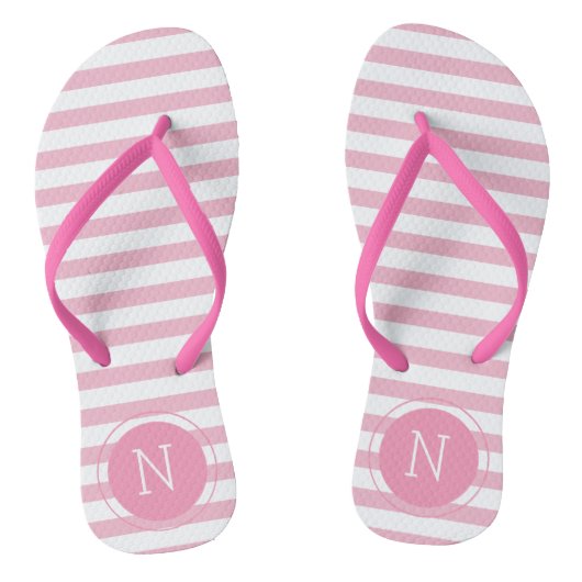 Mit Monogramm Flip-Flops, rosa und weiß gestrichen Badesandalen (Fußbett)
