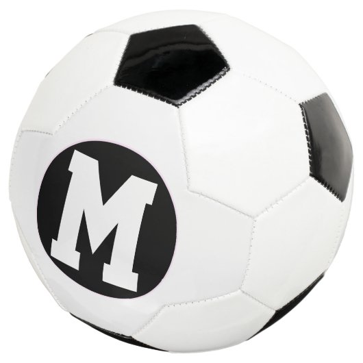 Mit Monogramm Fußball (Dreiviertel)